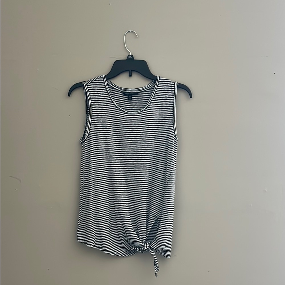 Banana Republic Striped Black and White Sleeveless Tank